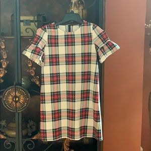 Like new. Vineyard Vines dress